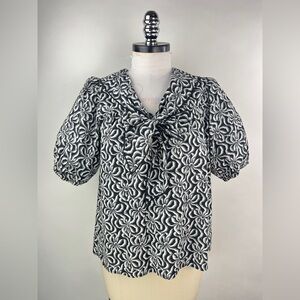 💚 3038. Ribbon Print Tie Front Blouse